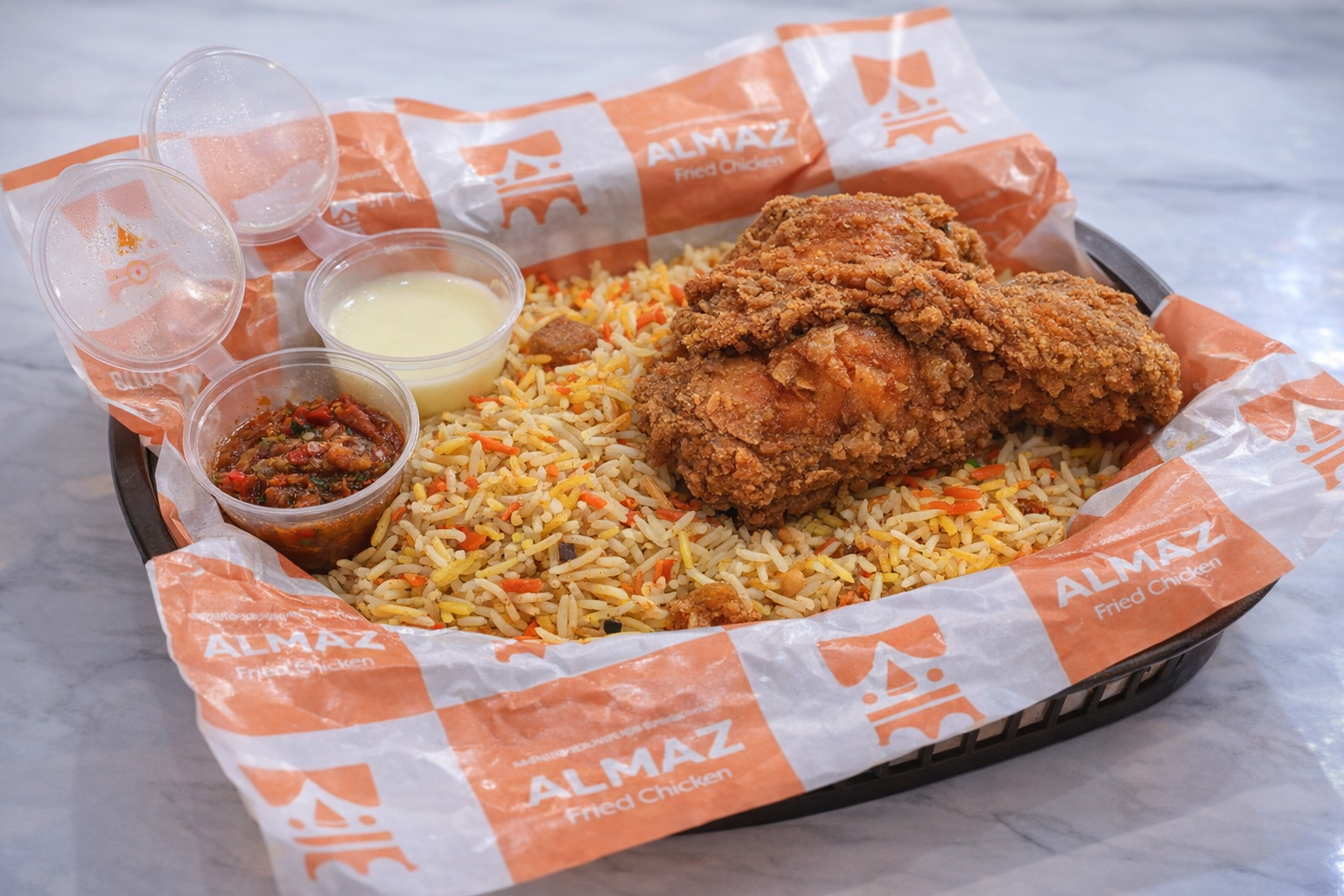 Signature Fried Chicken Almaz — ayam goreng crispy andalan dengan bumbu rahasia